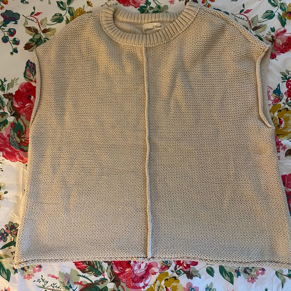 Universal Thread Cream Knit Sleeveless Top